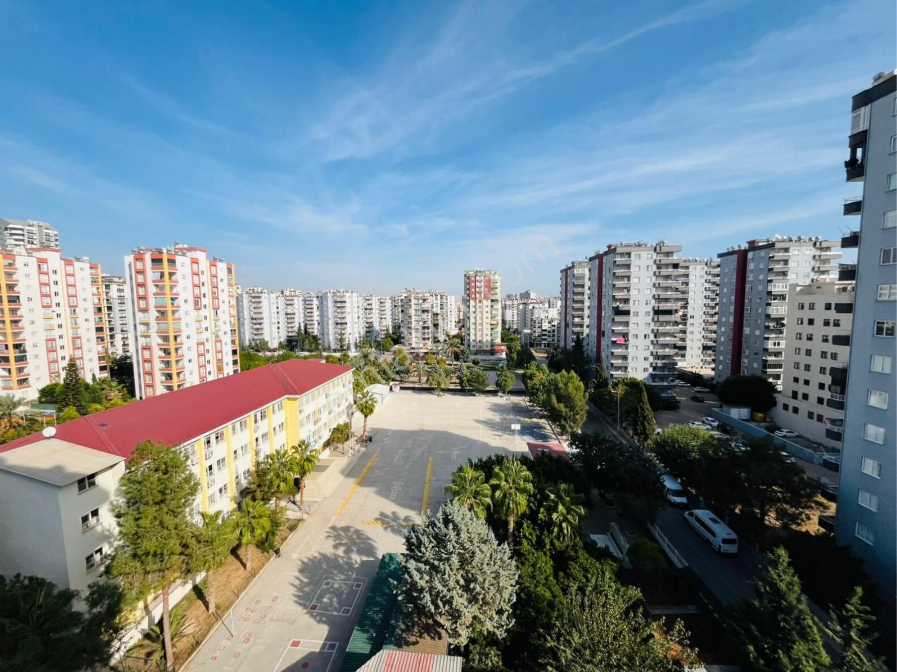 Ethereal'den Yaşar Doğu Cad. Yakın Havuzlu B.mutfaklı,kombili3+1