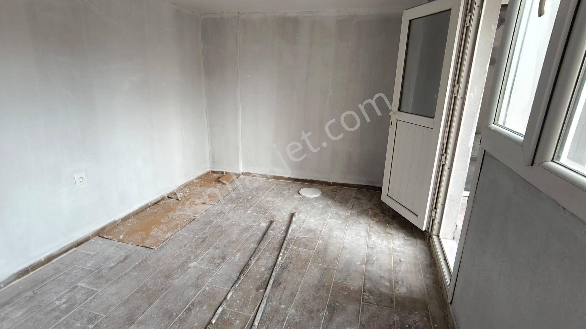 İzmir Torbalı Ayrancılarda Merkezde Acill Satılık 2+1 Açık Mutfak 0 Daire - Görsel 12