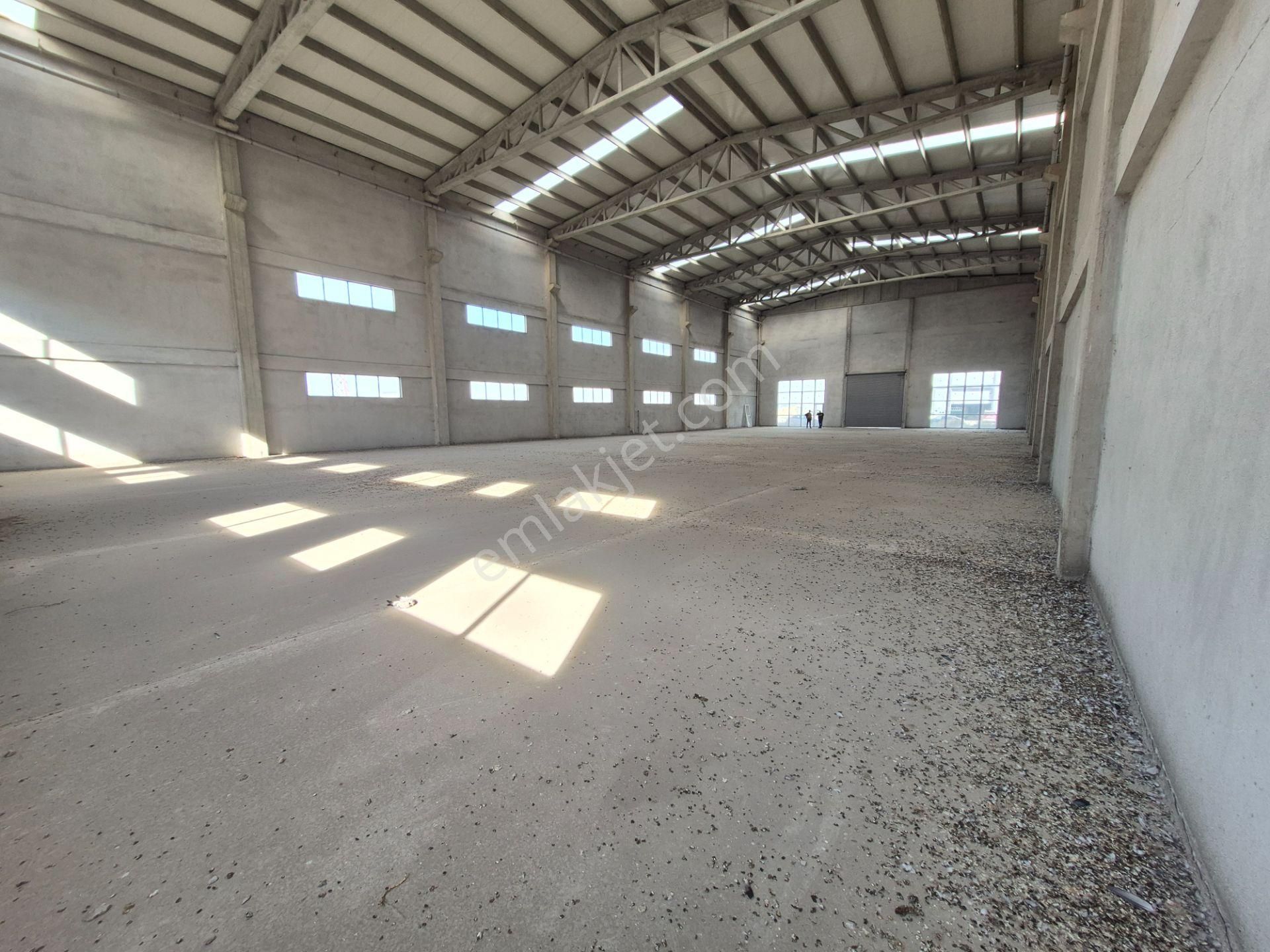 Kazanda Hab Da 1400 M2 M2 Kiralık Fabrika - Görsel 5