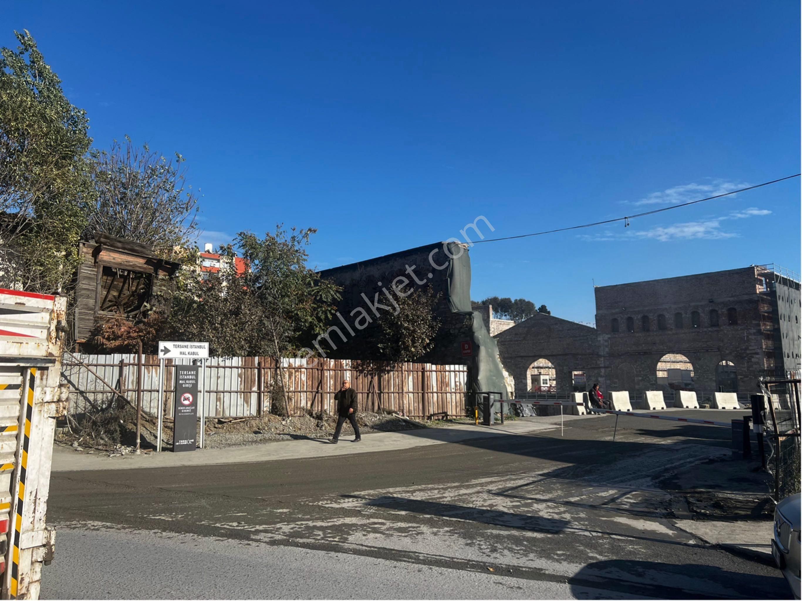 Tersane İstanhul Yanında