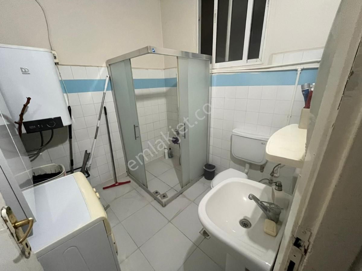 Balçova Ata Caddesi Üzeri 1+1 Daire - Görsel 14