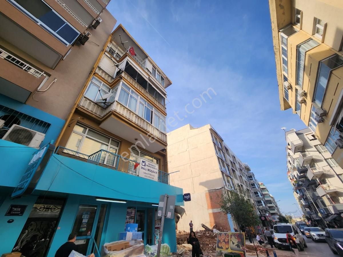 Balçova Ata Caddesi Üzeri 1+1 Daire - Görsel 34