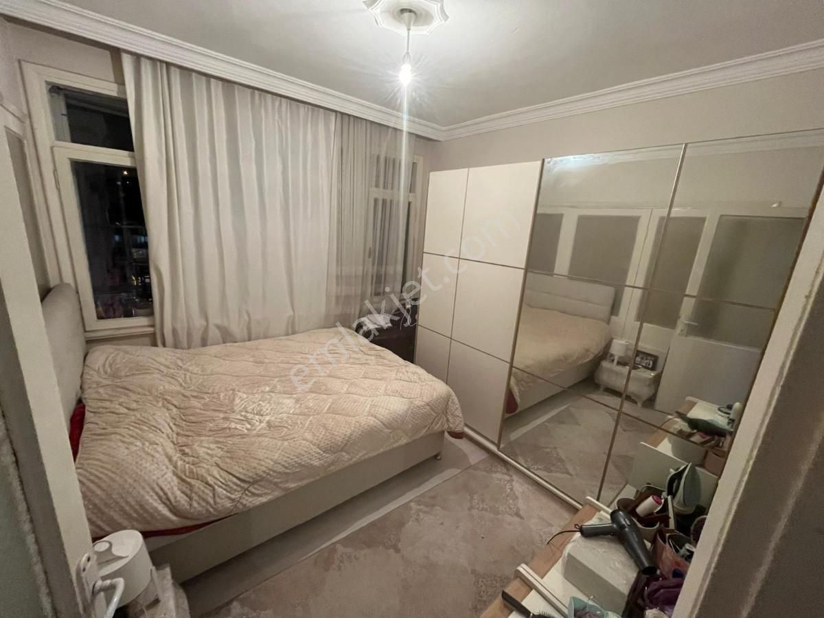 Balçova Ata Caddesi Üzeri 1+1 Daire - Görsel 6