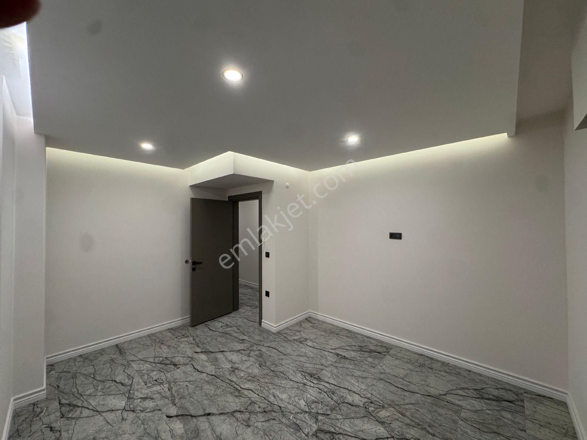 Kuşadası Merkezde Satılık 4+1 Full Deniz Manzaralı Özel Havuzlu - Görsel 15