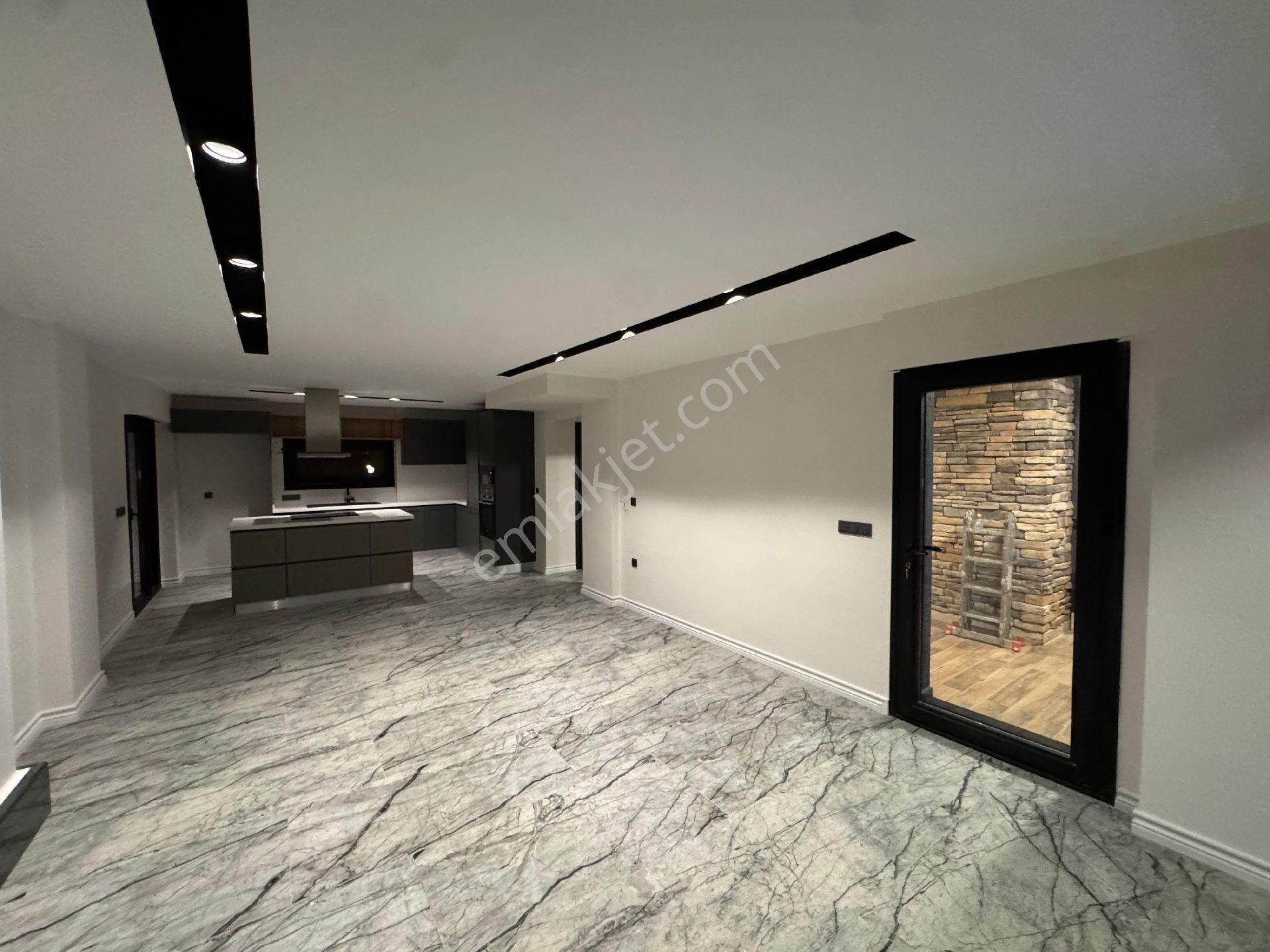 Kuşadası Merkezde Satılık 4+1 Full Deniz Manzaralı Özel Havuzlu - Görsel 33