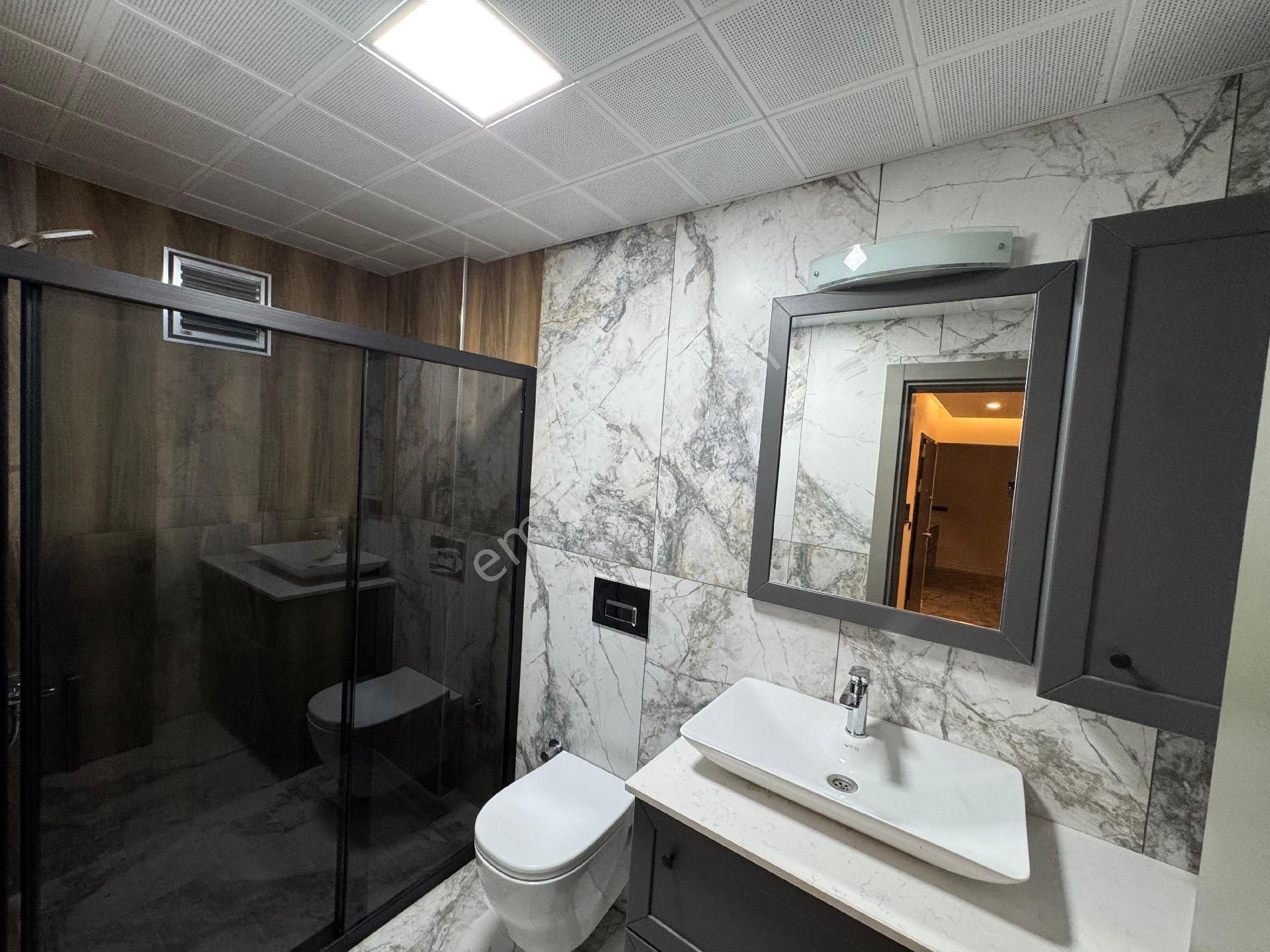 Kuşadası Merkezde Satılık 4+1 Full Deniz Manzaralı Özel Havuzlu - Görsel 24