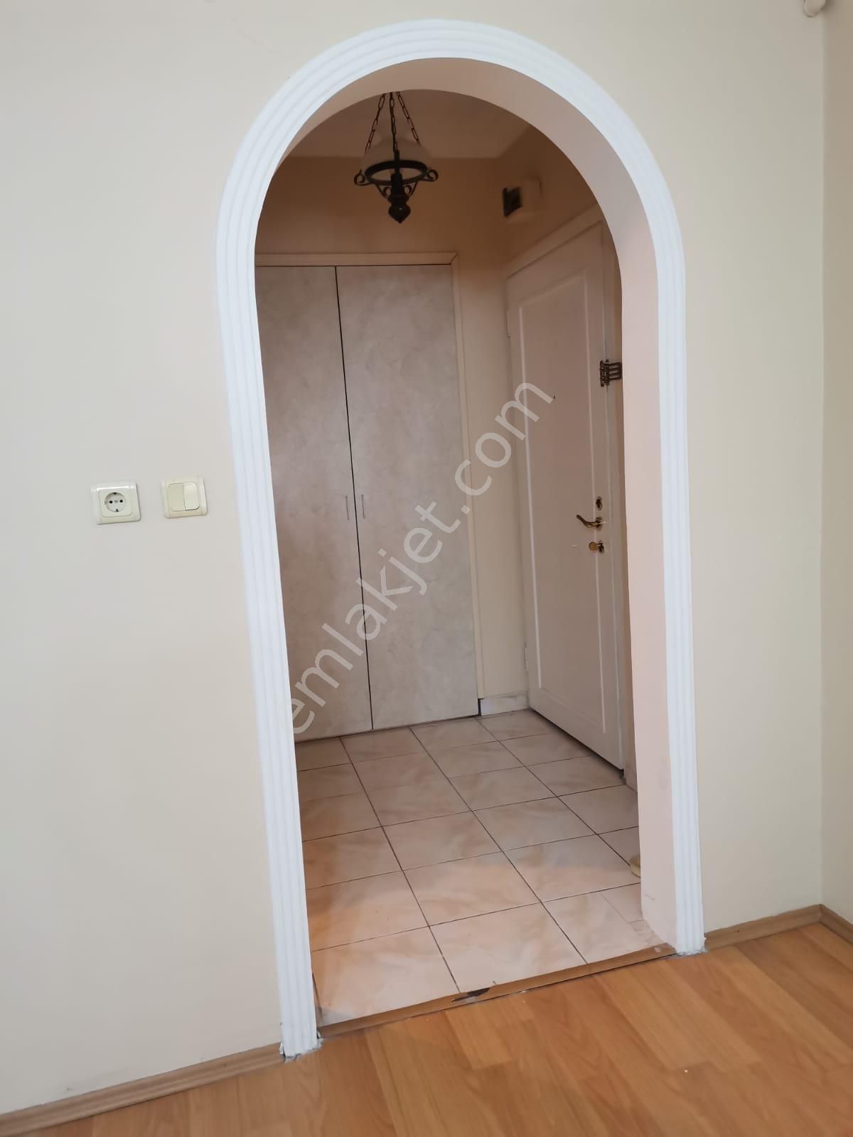 İstanbul Üsküdar Meydana 100mt Eşyalı Kiralık 2+1 Daire - Görsel 11