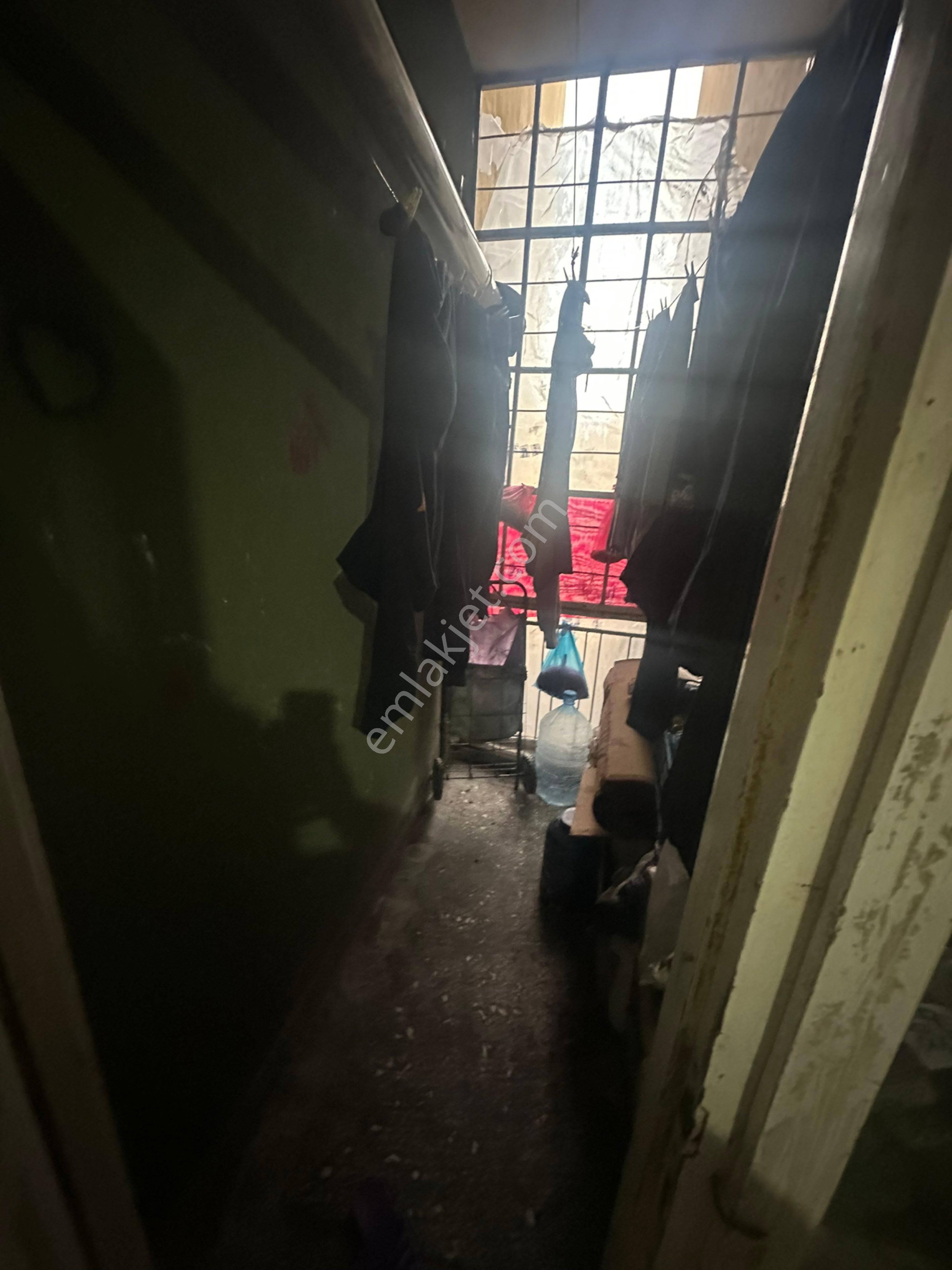 Salih Emlak 'tan Işıklar Mahallesinde Satılık 3+1 Zemin Kat Daire - Görsel 15