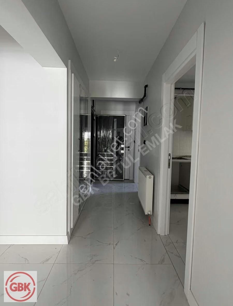 Bahçelievler Metroya 200 Metre | Kapalı Otoparklı 2+1 Daire - Görsel 33