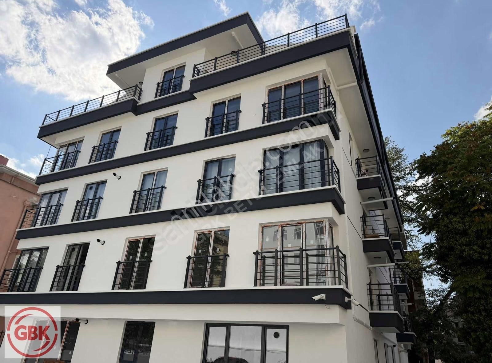 Bahçelievler Metroya 200 Metre | Kapalı Otoparklı 2+1 Daire - Görsel 4