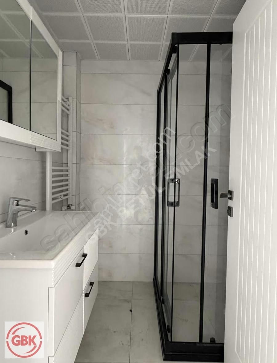 Bahçelievler Metroya 200 Metre | Kapalı Otoparklı 2+1 Daire - Görsel 14