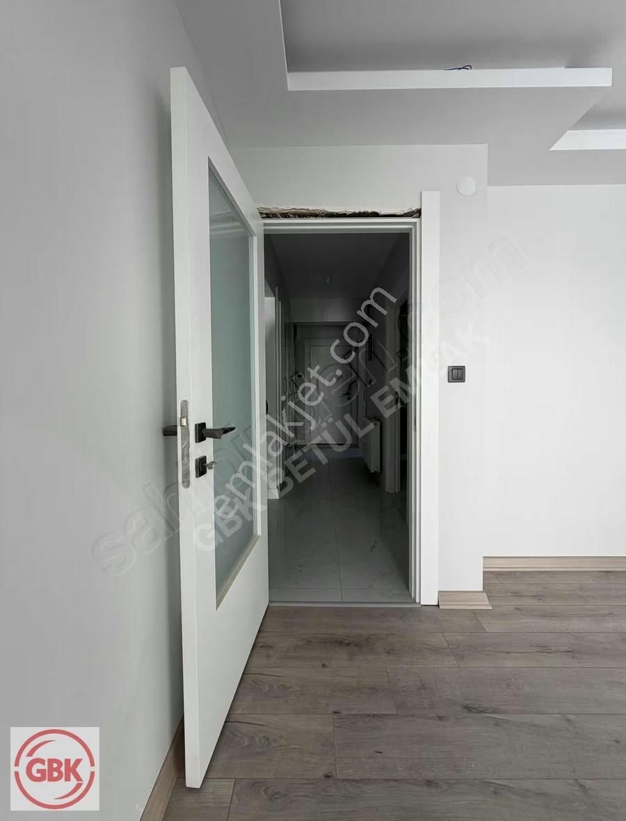 Bahçelievler Metroya 200 Metre | Kapalı Otoparklı 2+1 Daire - Görsel 34