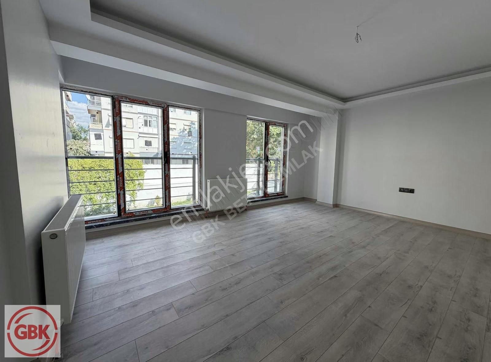 Bahçelievler Metroya 200 Metre | Kapalı Otoparklı 2+1 Daire - Görsel 20