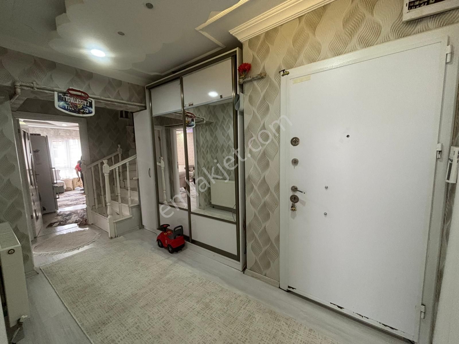 Şahintepe Mah. 4.katta 240m2 Asansörlü 4+1 Dubleks Satılık Daire - Görsel 30