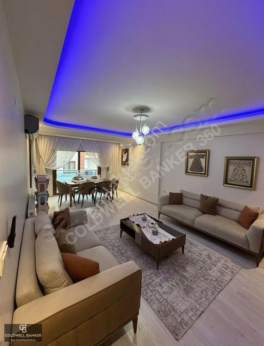 İzmir Karşıyaka Şemikler'de 2+1 ,100 M2 Satılık Daire