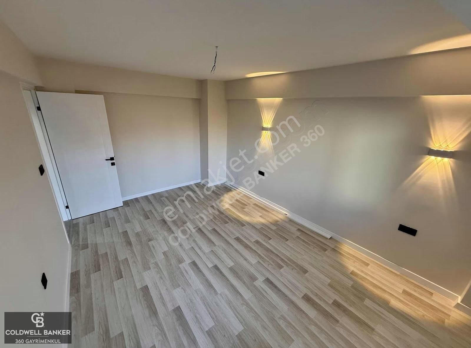 İzmir Güzelyalının Kalbinde, Komple Yenilenmiş 3+1 Daire - Görsel 8