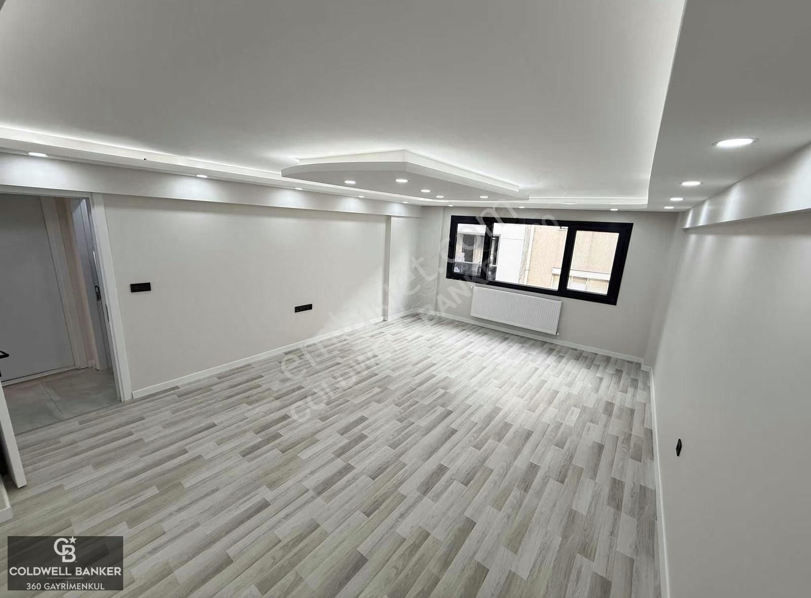 İzmir Güzelyalının Kalbinde, Komple Yenilenmiş 3+1 Daire - Görsel 5