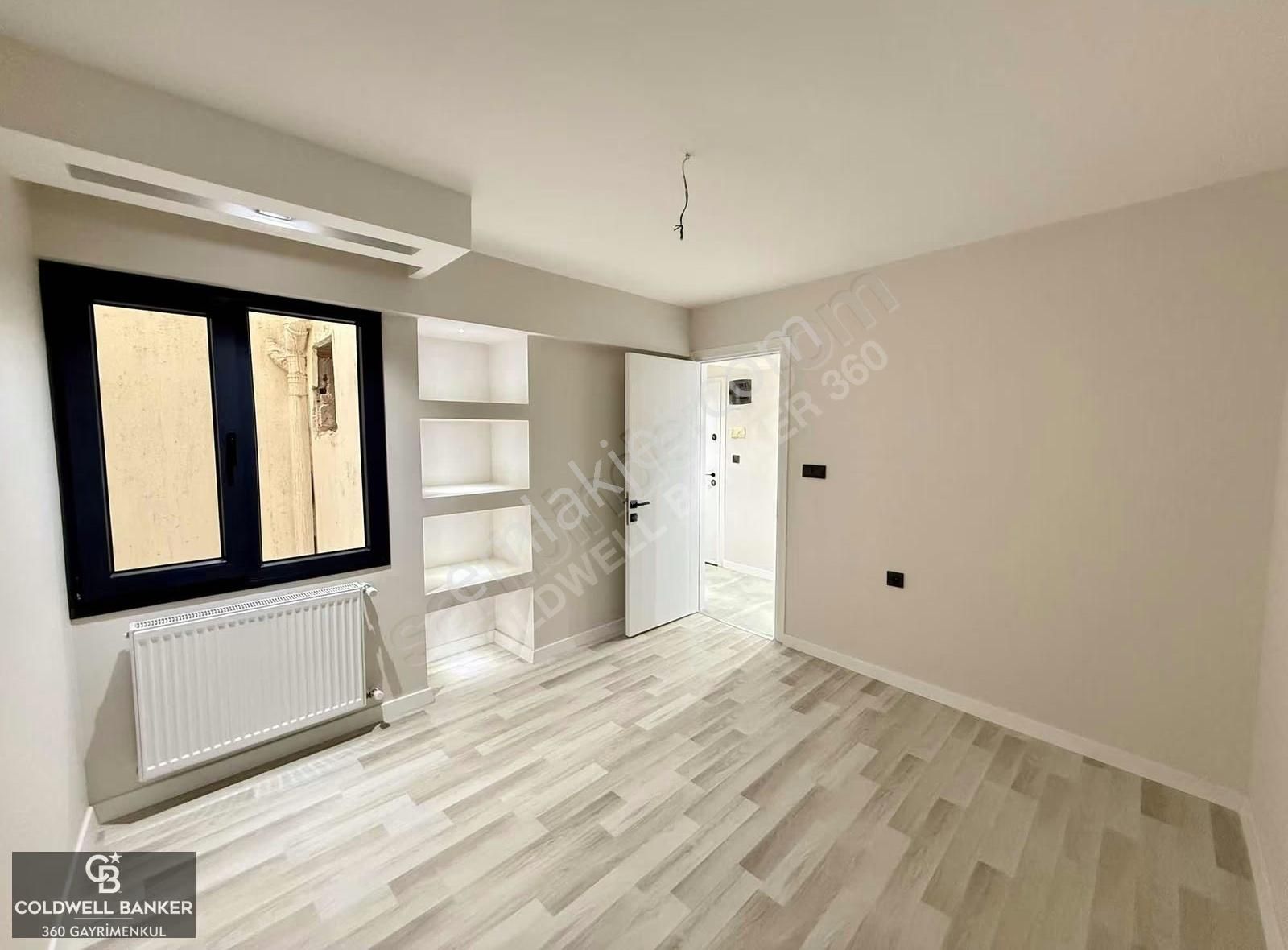 İzmir Güzelyalının Kalbinde, Komple Yenilenmiş 3+1 Daire - Görsel 28