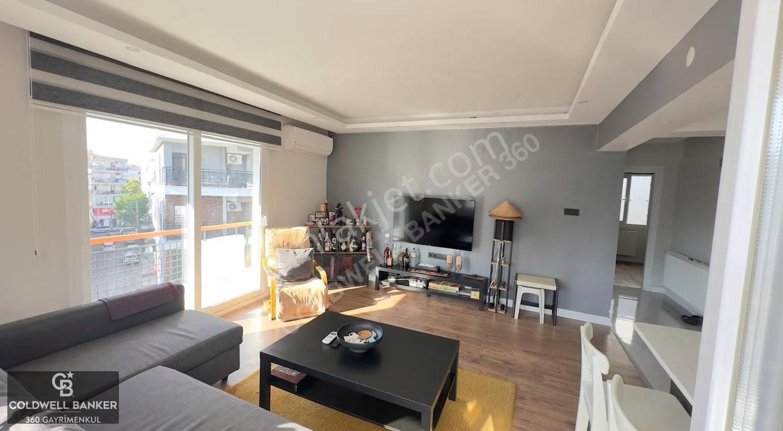 İzmir Karşıyaka'da Modern Tasarımlı Işıltılı Satılık 2+1 Daire - Görsel 14