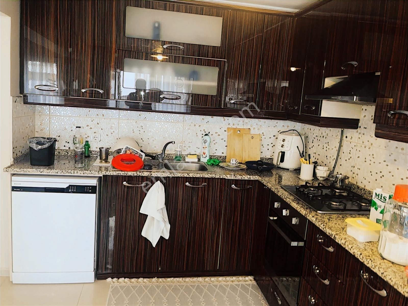 Karşıyaka Yalı Mahallesi Geniş Dubleks 3+1 Kiralık Daire - Görsel 24