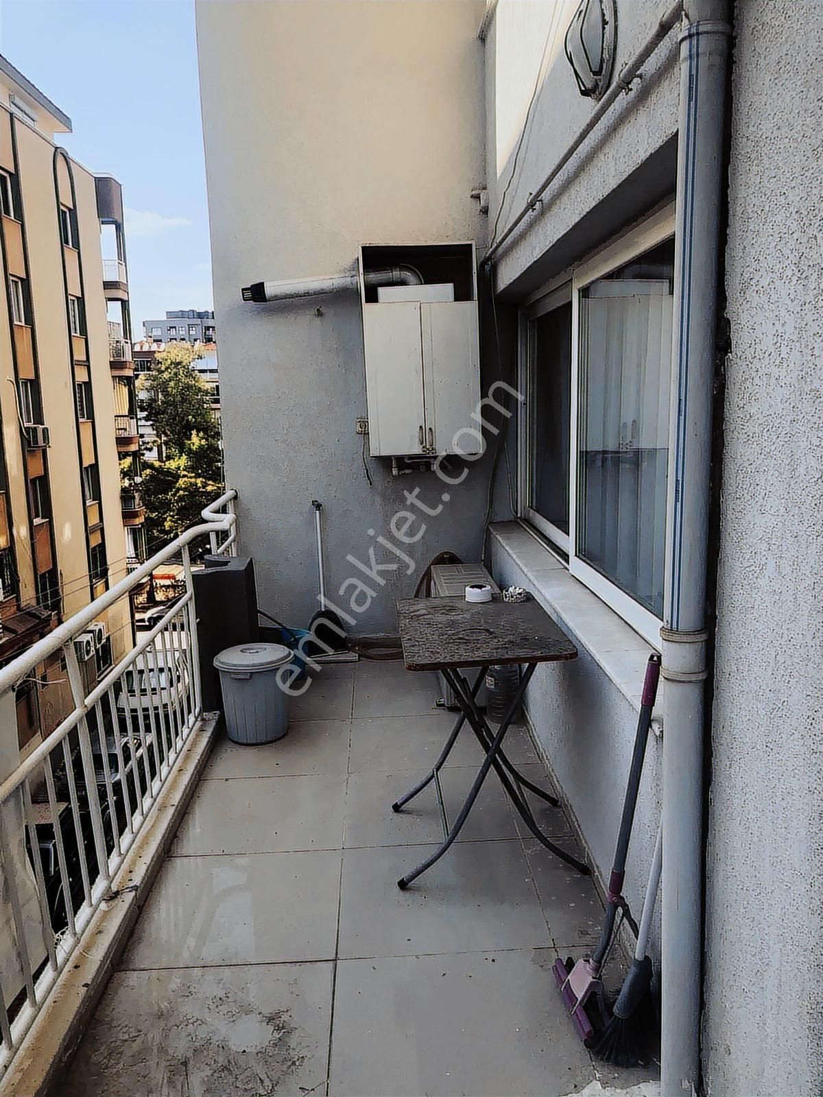 Karşıyaka Yalı Mahallesi Geniş Dubleks 3+1 Kiralık Daire - Görsel 31