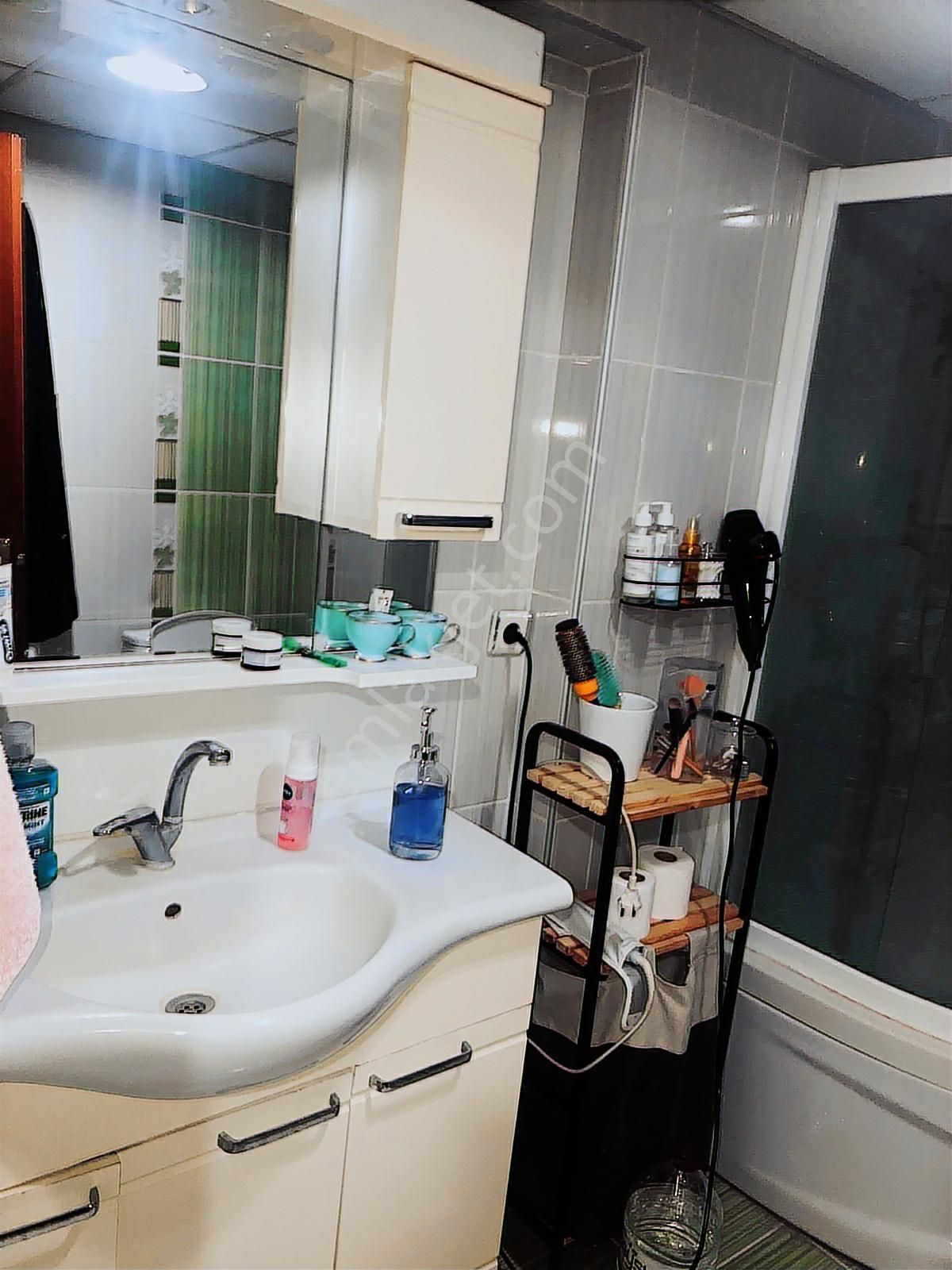 Karşıyaka Yalı Mahallesi Geniş Dubleks 3+1 Kiralık Daire - Görsel 10