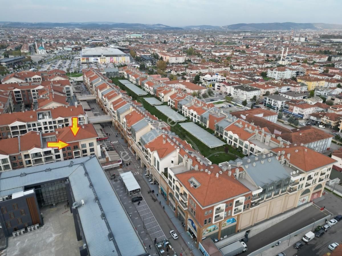 Turyap Adapazarı Garantiden Cadde 54 Te Satılık 1+0 Ofis