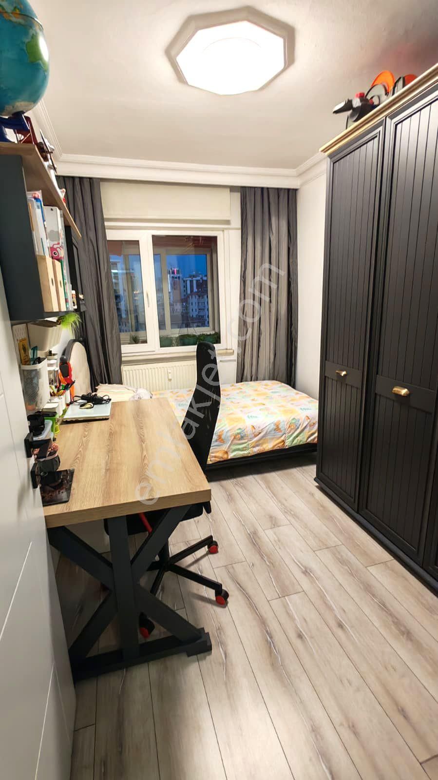 Ormen Sitesinde 3+1 Satılık Daire - Görsel 13