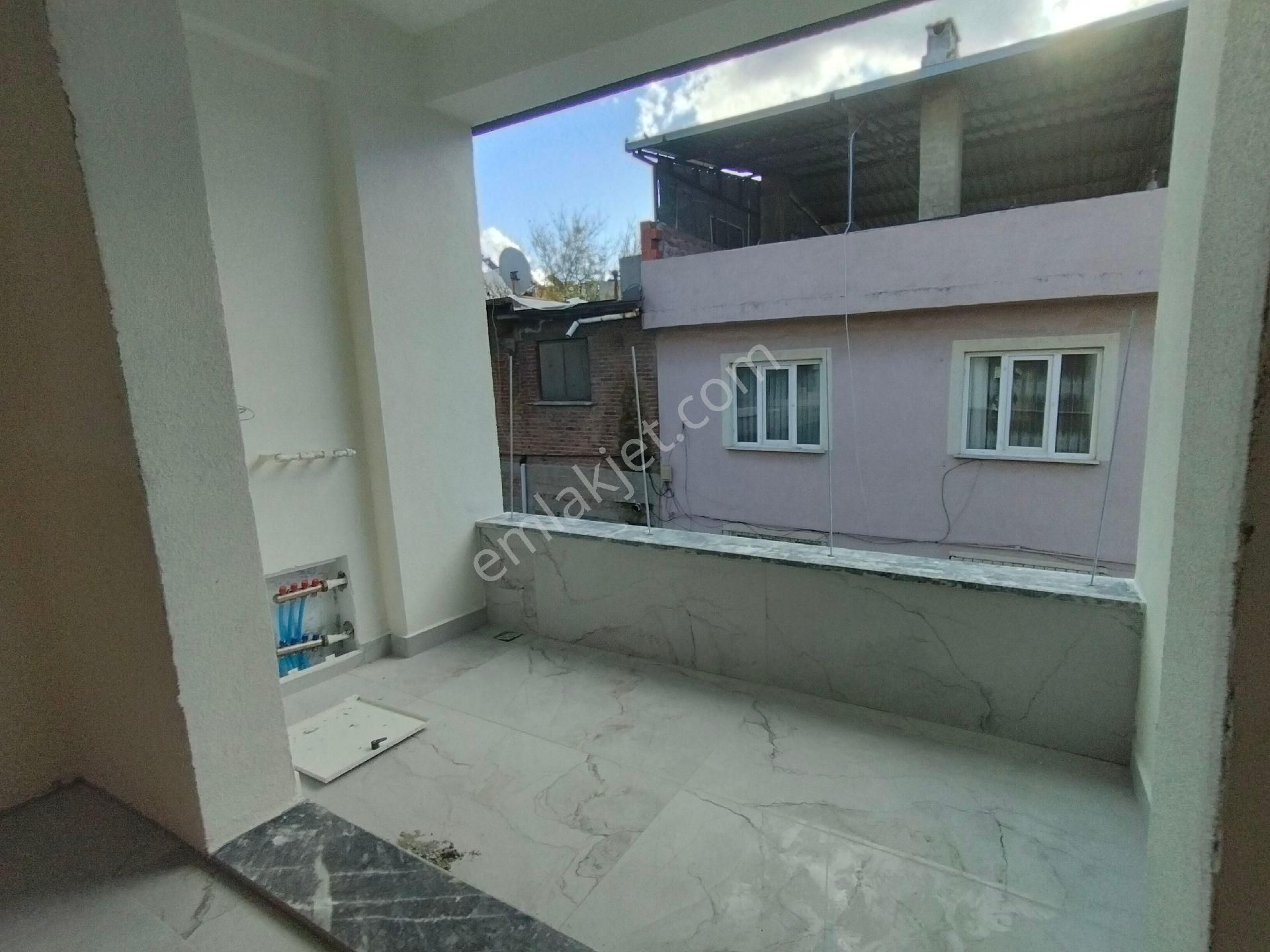 Balıkesir Burhaniye Mahkeme Mahallesi 2+1 Açık Mutfak Satılık Tır - Görsel 5