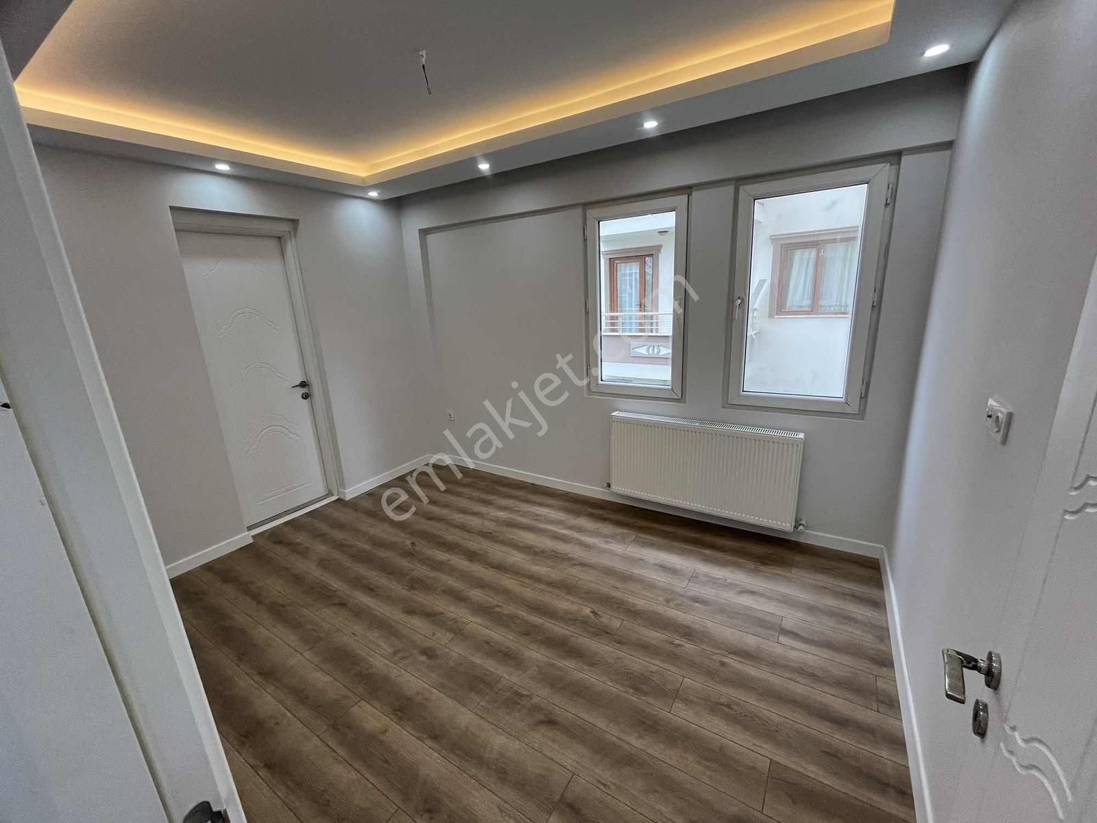 Yalova Çiftlikköy Sahil Mahallesinde 2+1 Ara Kat - Görsel 3