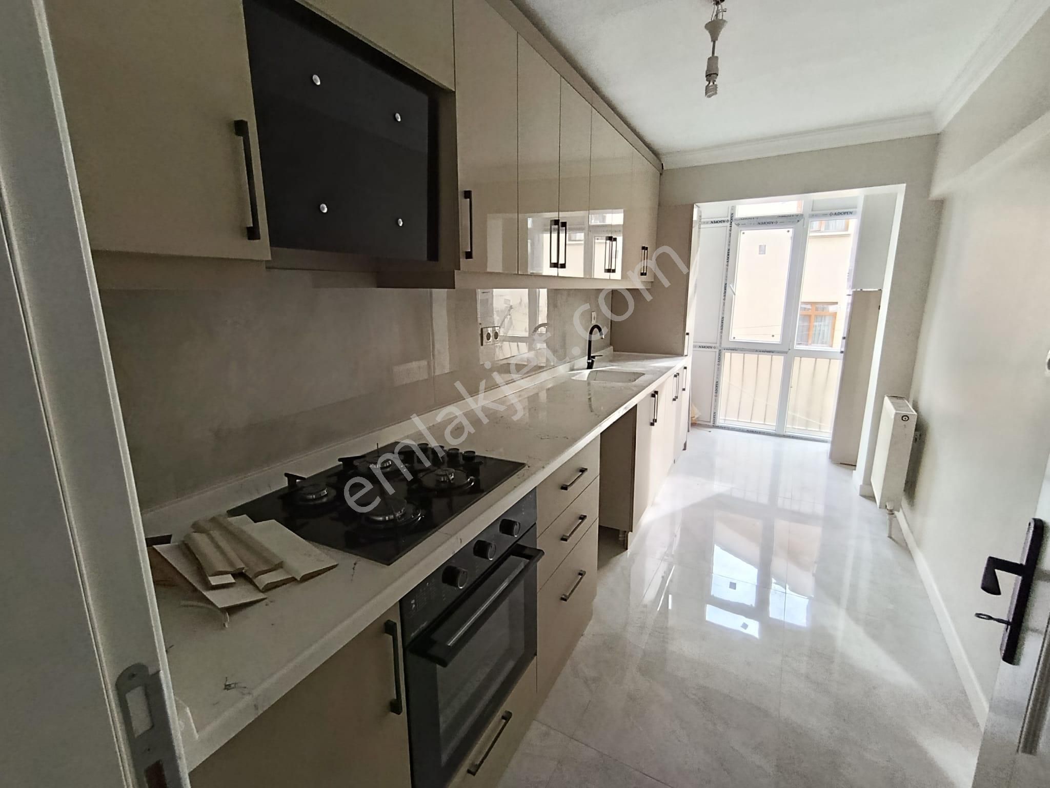 Y.mahalle Çarşı Mah. Full Yapılı Katta 3+1 Satılık Daire