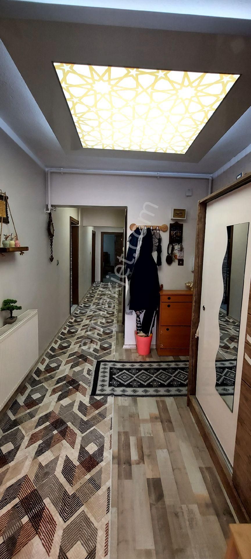 Devrim Cadde Üstü Asansörlü Manzaralı 6.kat Arakat 3+1 İçi Yapılı - Görsel 6