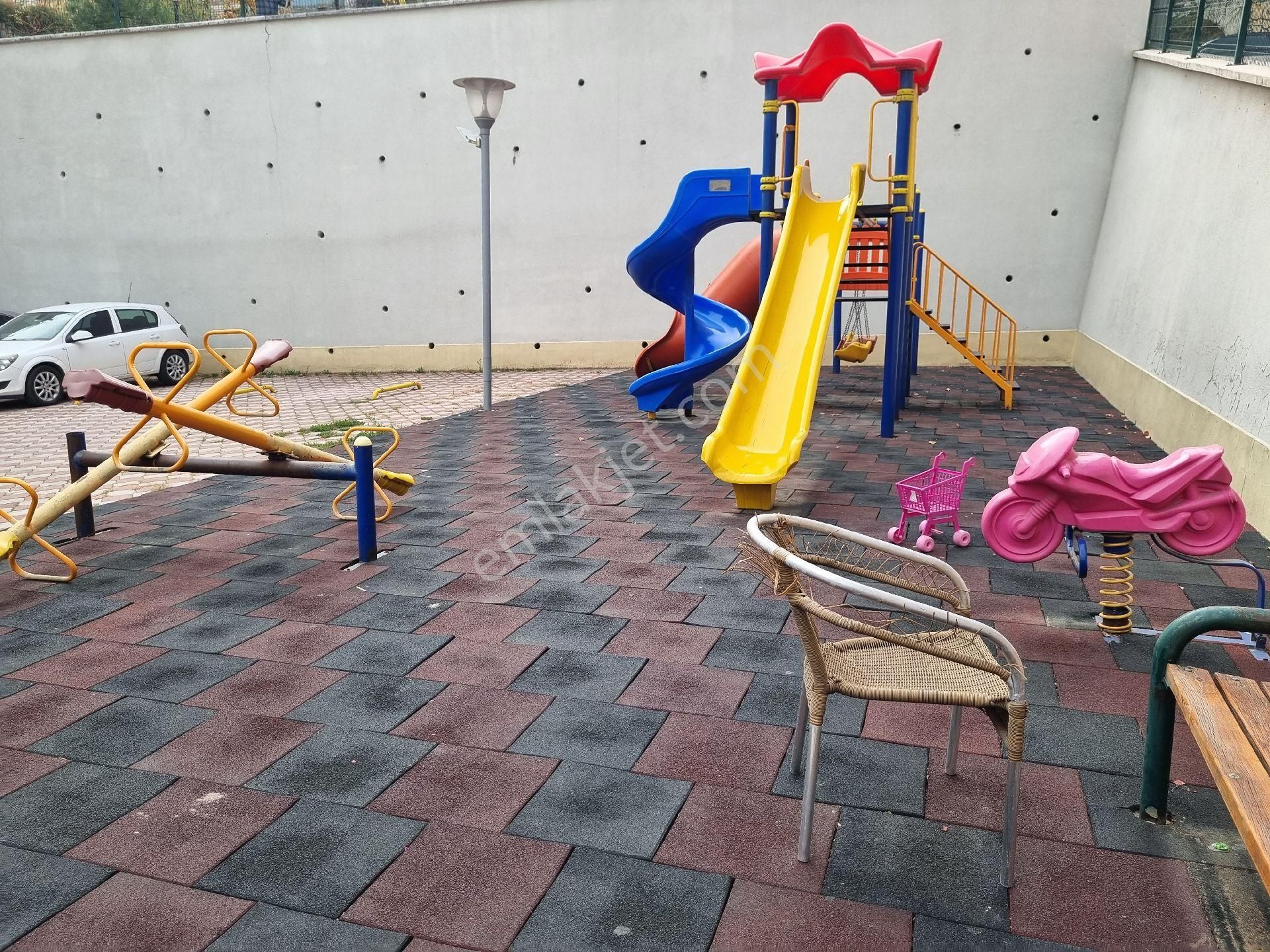 Bağbaşı'dan Seval Cad Mevkii (ayvalı Merkez Yanı) 3+1 Geniş Mutfak Çiftbanyo 9.kat Manzaralı Öngüney - Görsel 33