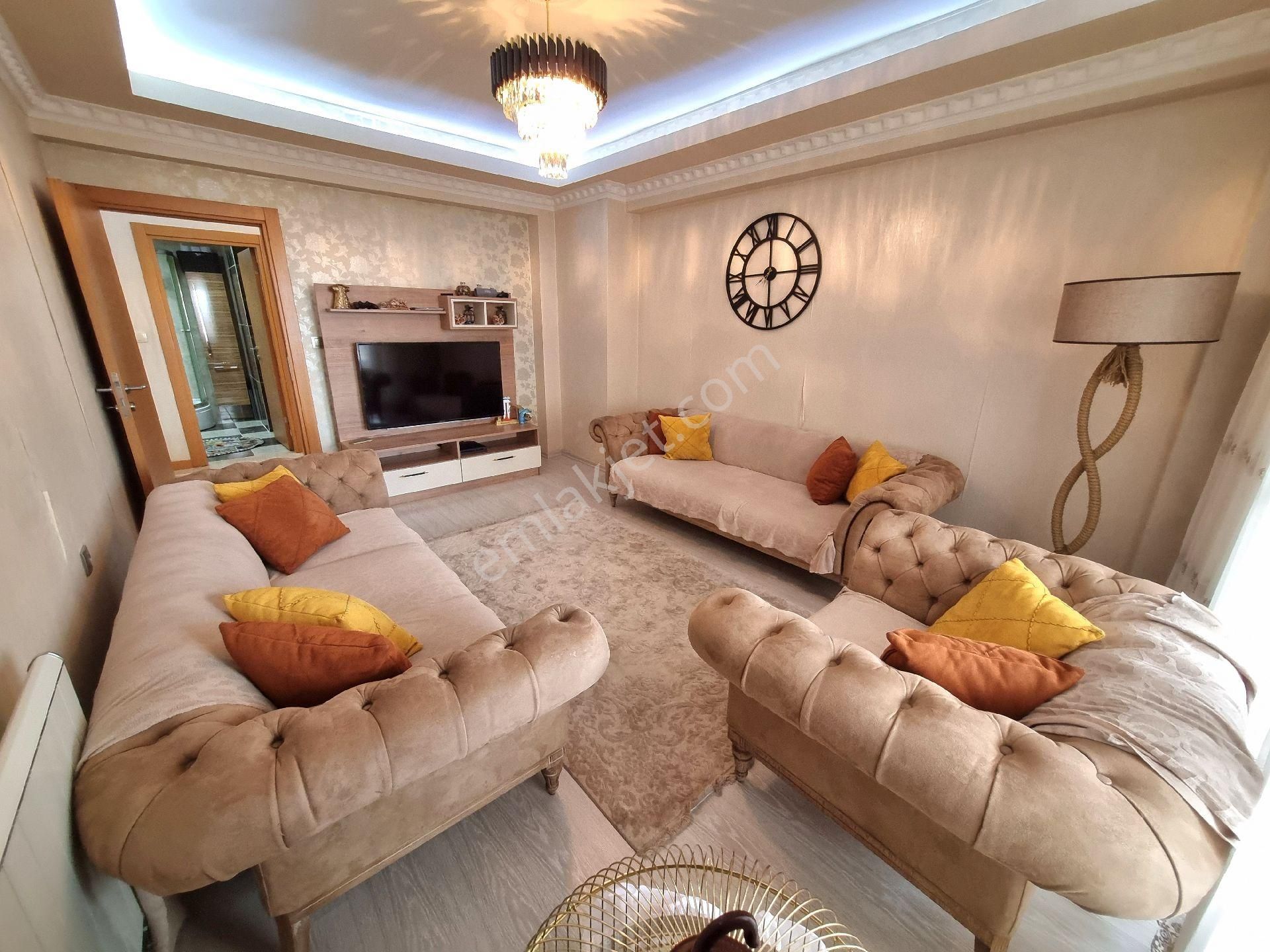 Bağbaşı'dan Seval Cad Mevkii (ayvalı Merkez Yanı) 3+1 Geniş Mutfak Çiftbanyo 9.kat Manzaralı Öngüney - Görsel 14