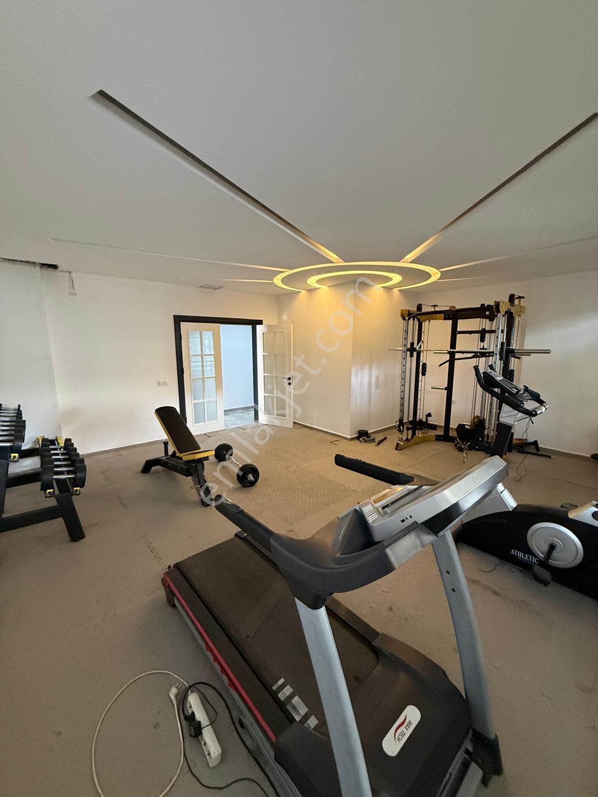 Tomris Residence 1+1 Dağ Manzaralı Sıfır Daire - Görsel 10