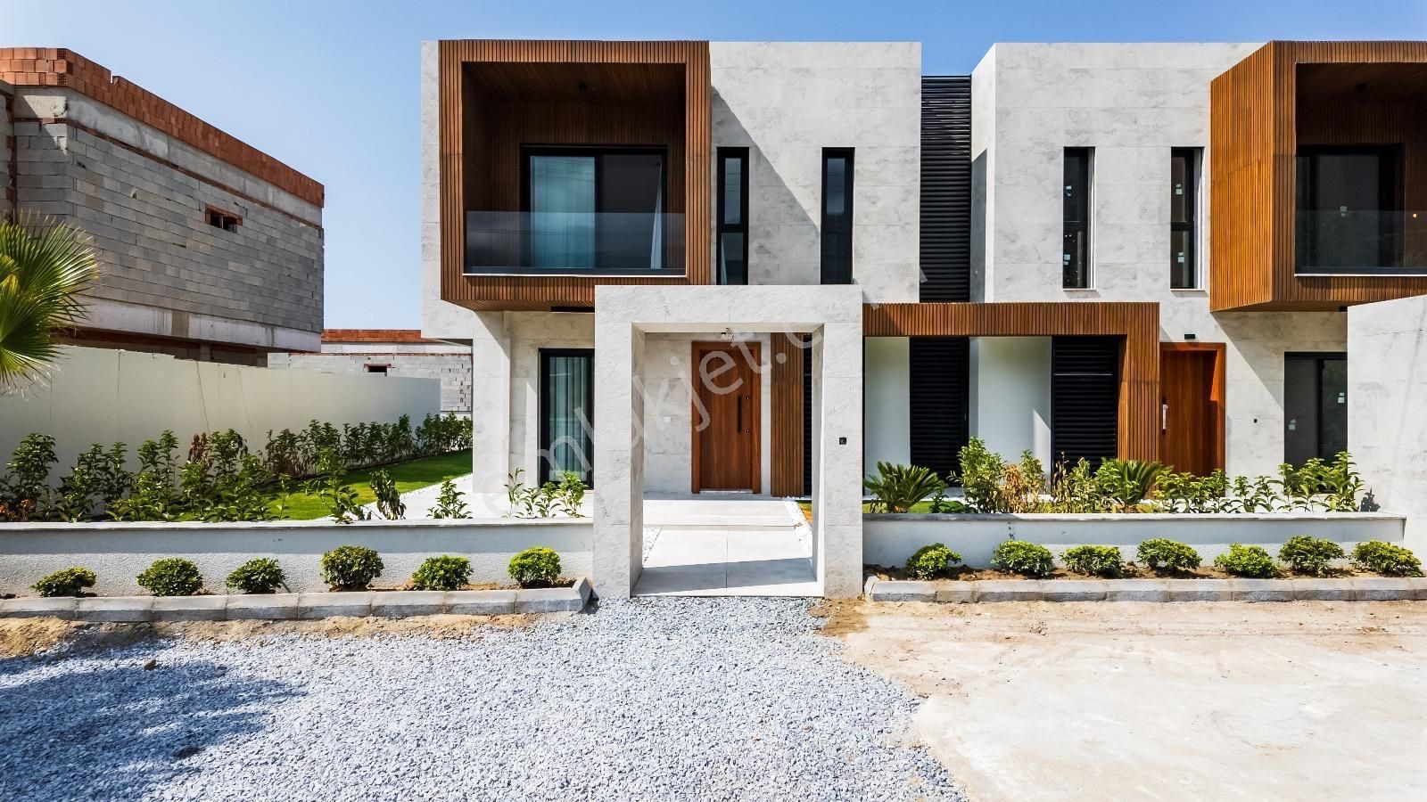 Güzelçamlı'da Doğayla İç İçe,denize Yürüme Mesafesinde Huzur Dolu Villa! - Görsel 33