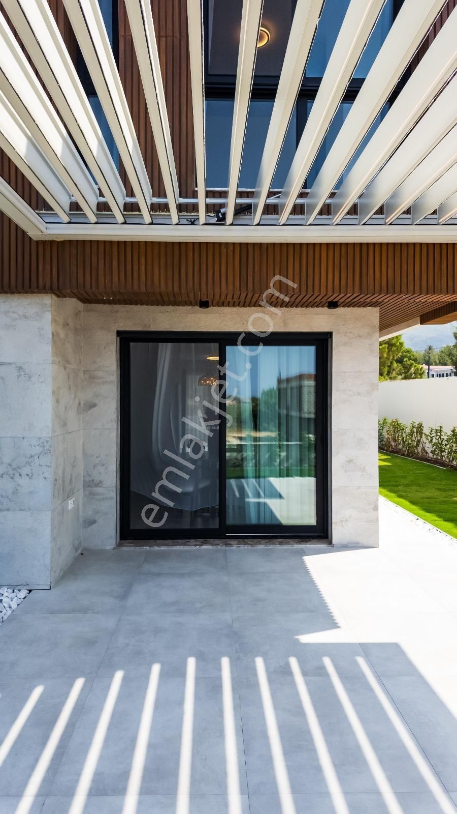 Güzelçamlı'da Doğayla İç İçe,denize Yürüme Mesafesinde Huzur Dolu Villa! - Görsel 27