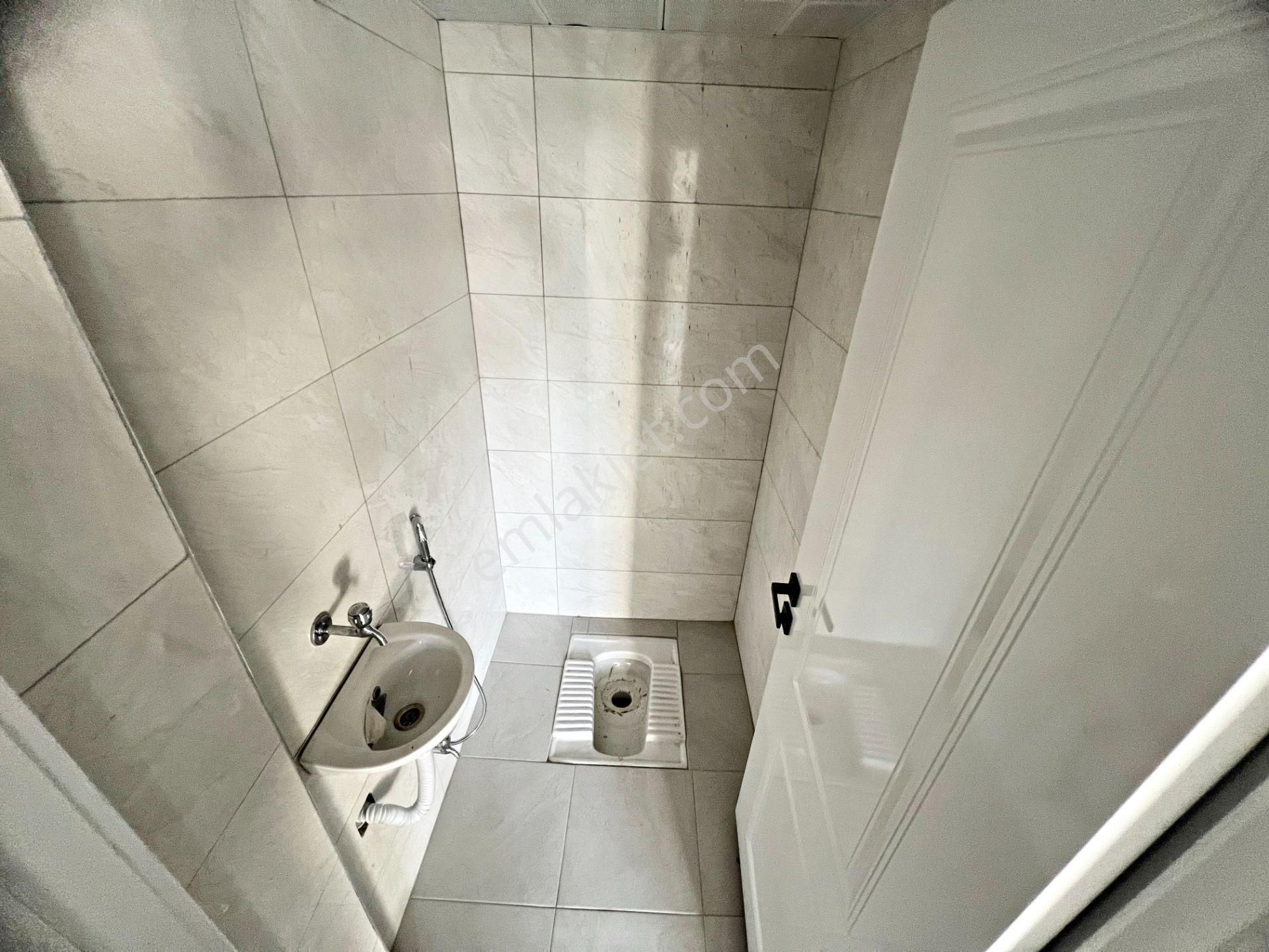 Sancaktepede Park Manzaralı Kırıkkaleliler Cadde Üzeri 3+1 Daire - Görsel 30