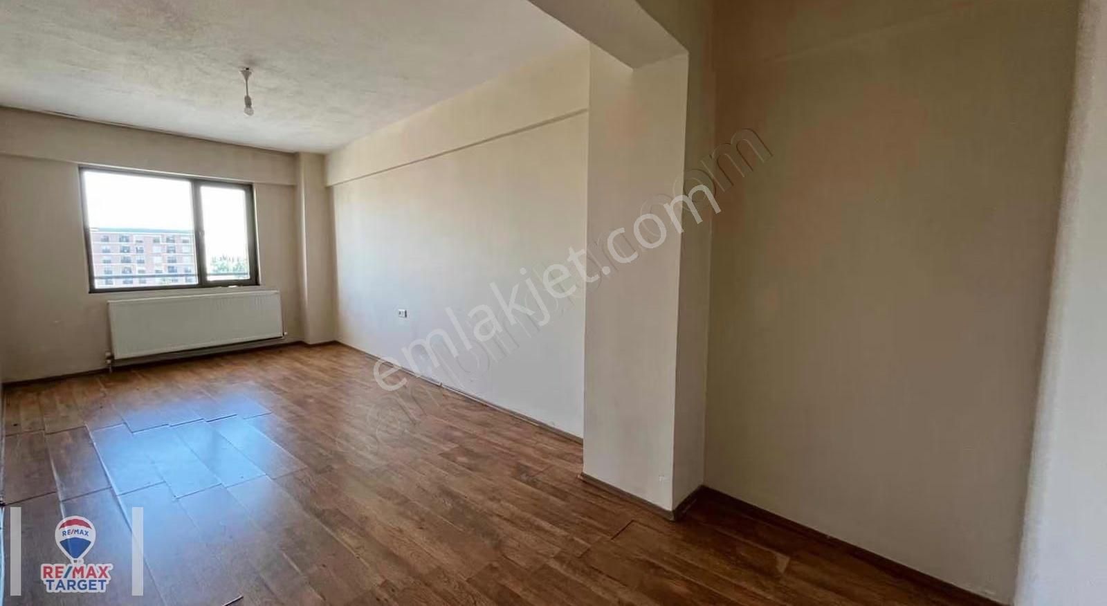 Torbalı Ayrancılar Opet Karşısı 3+1 Ara Kat Kiralık - Görsel 2