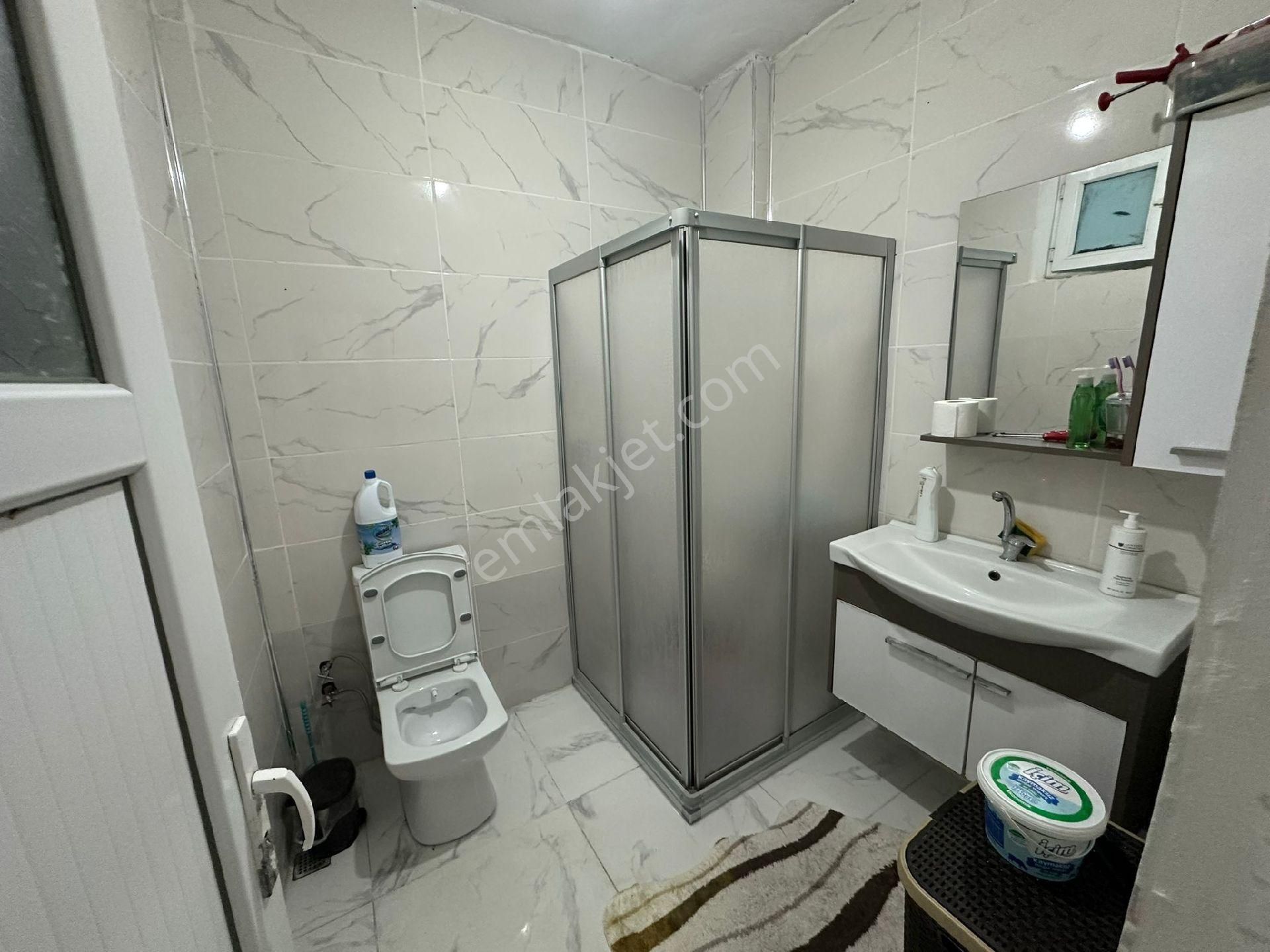 Istanbul Esenler Menderes Mahallesi 1+1 Satılık Temiz Daire - Görsel 3