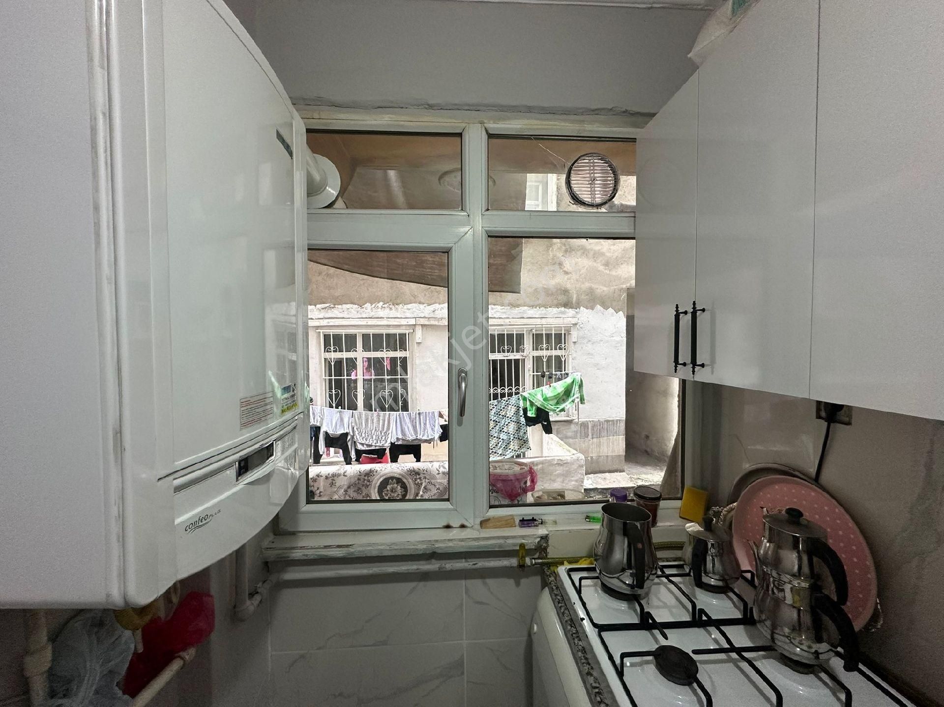 Istanbul Esenler Menderes Mahallesi 1+1 Satılık Temiz Daire - Görsel 14