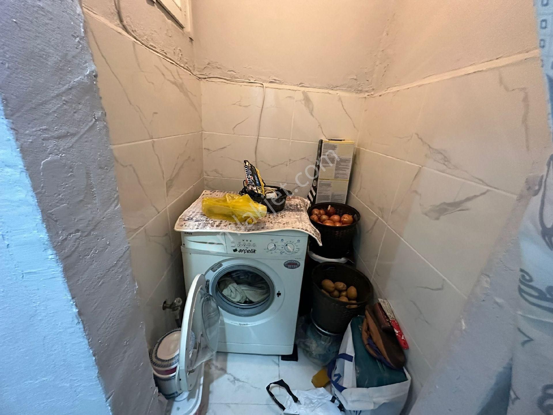 Istanbul Esenler Menderes Mahallesi 1+1 Satılık Temiz Daire - Görsel 18