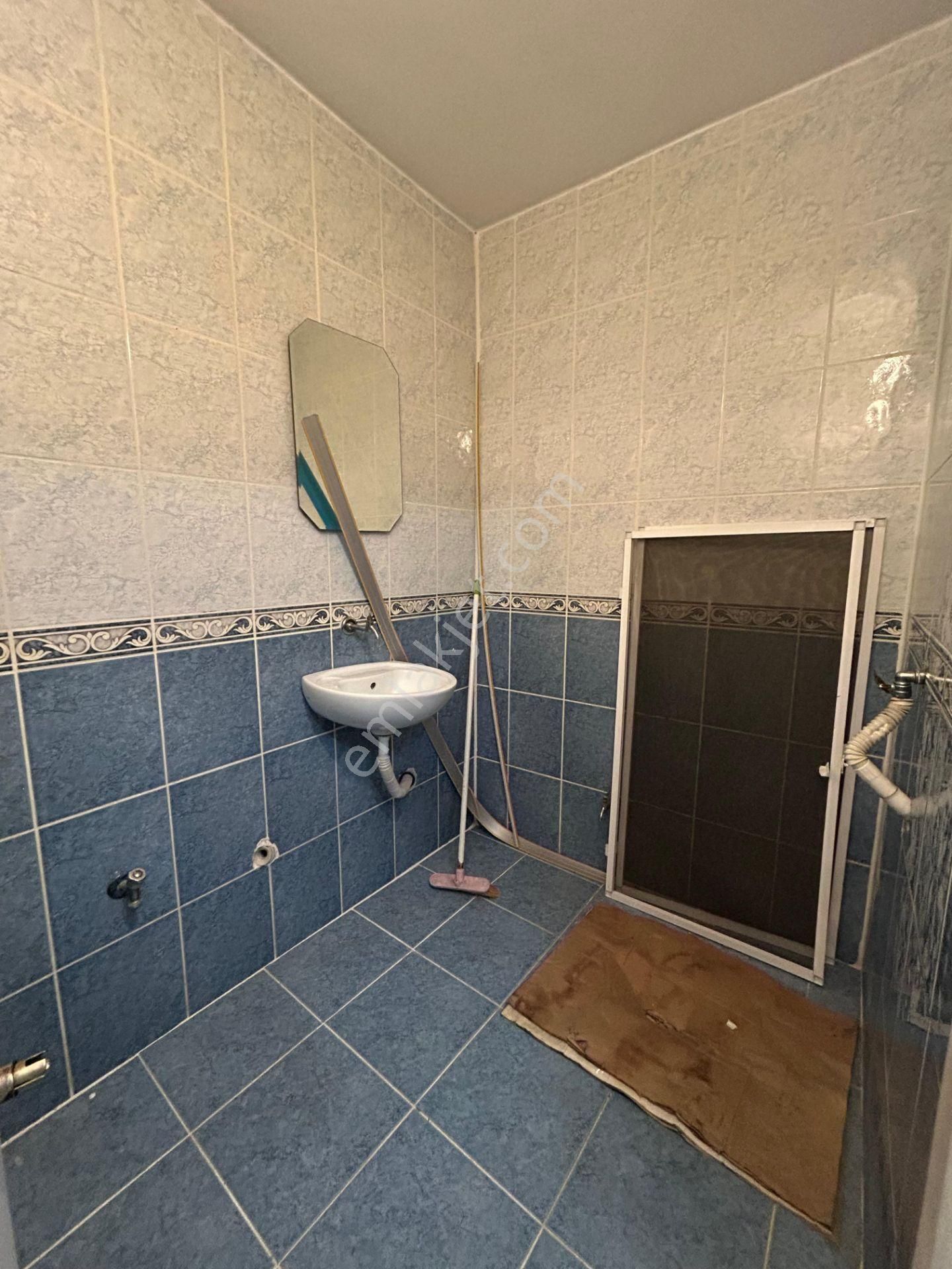 Namık Kemal Mahallesinde 2+1 Kiralık Yüksek Giriş - Görsel 14