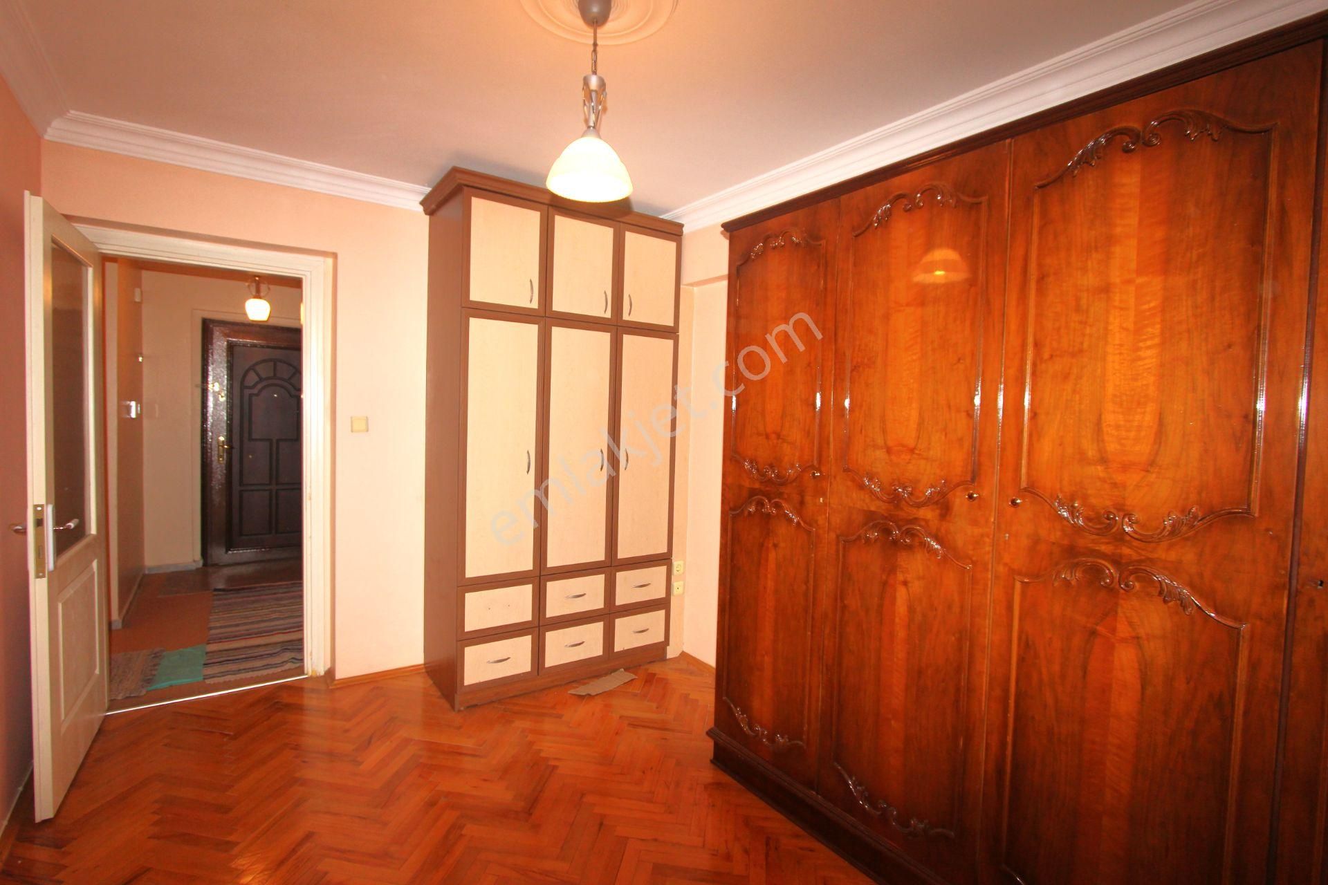 Atakent Yalı Mahallesinden Asansörlü Satılık 3+1 Daire - Görsel 15