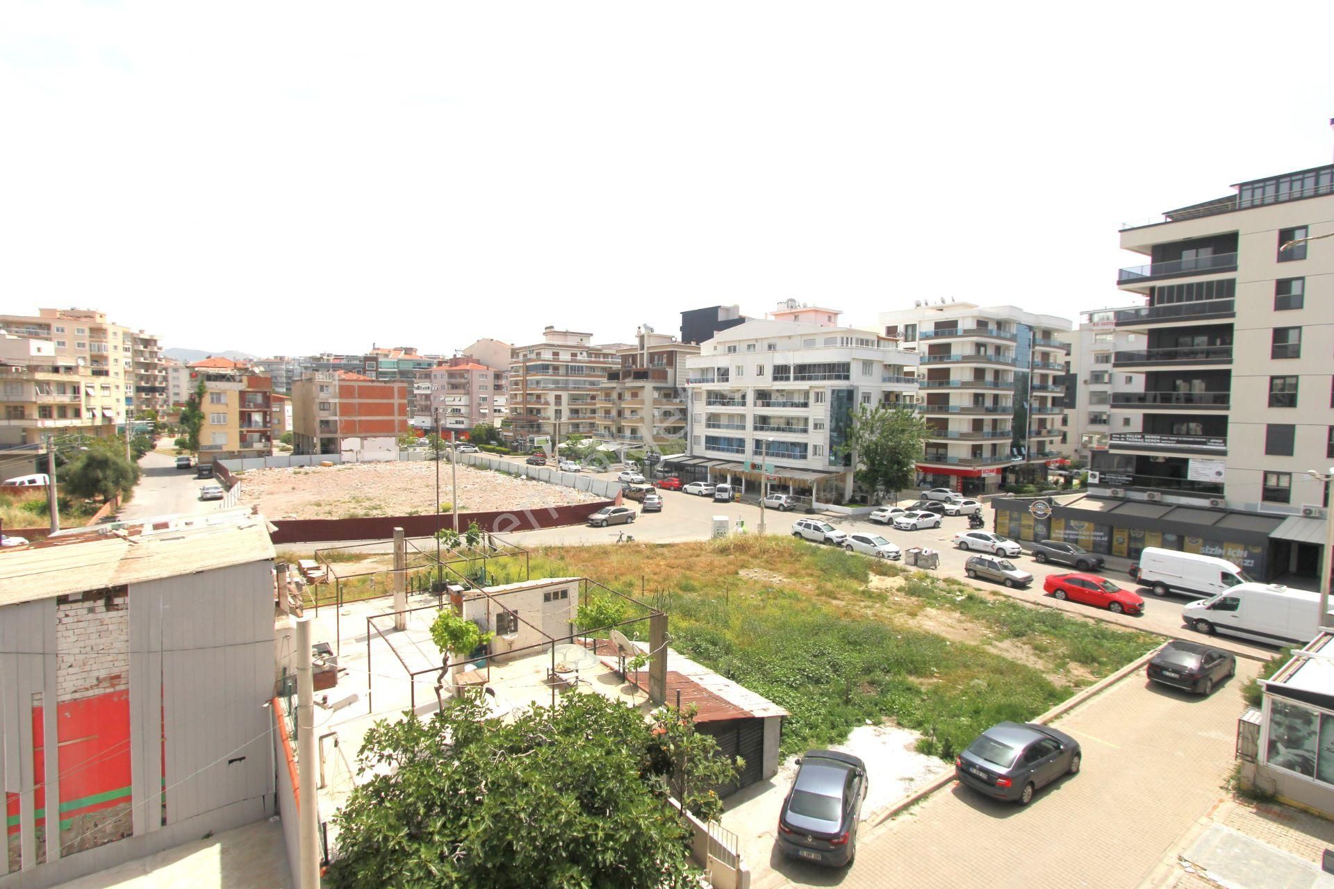 Atakent Yalı Mahallesinden Asansörlü Satılık 3+1 Daire - Görsel 17