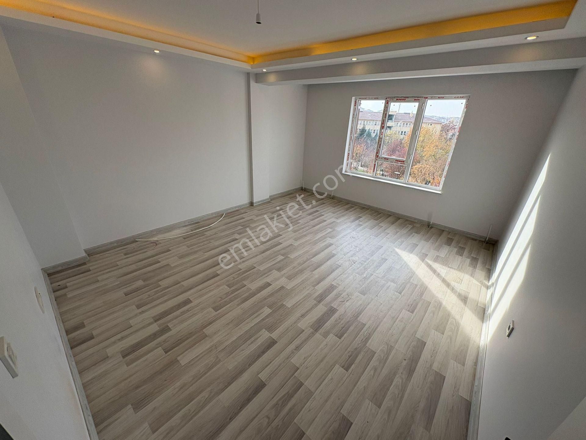 Tandoğan Mh. 3+1 Geniş M2'li Sıfır Bulunmaz Daire!!! - Görsel 10