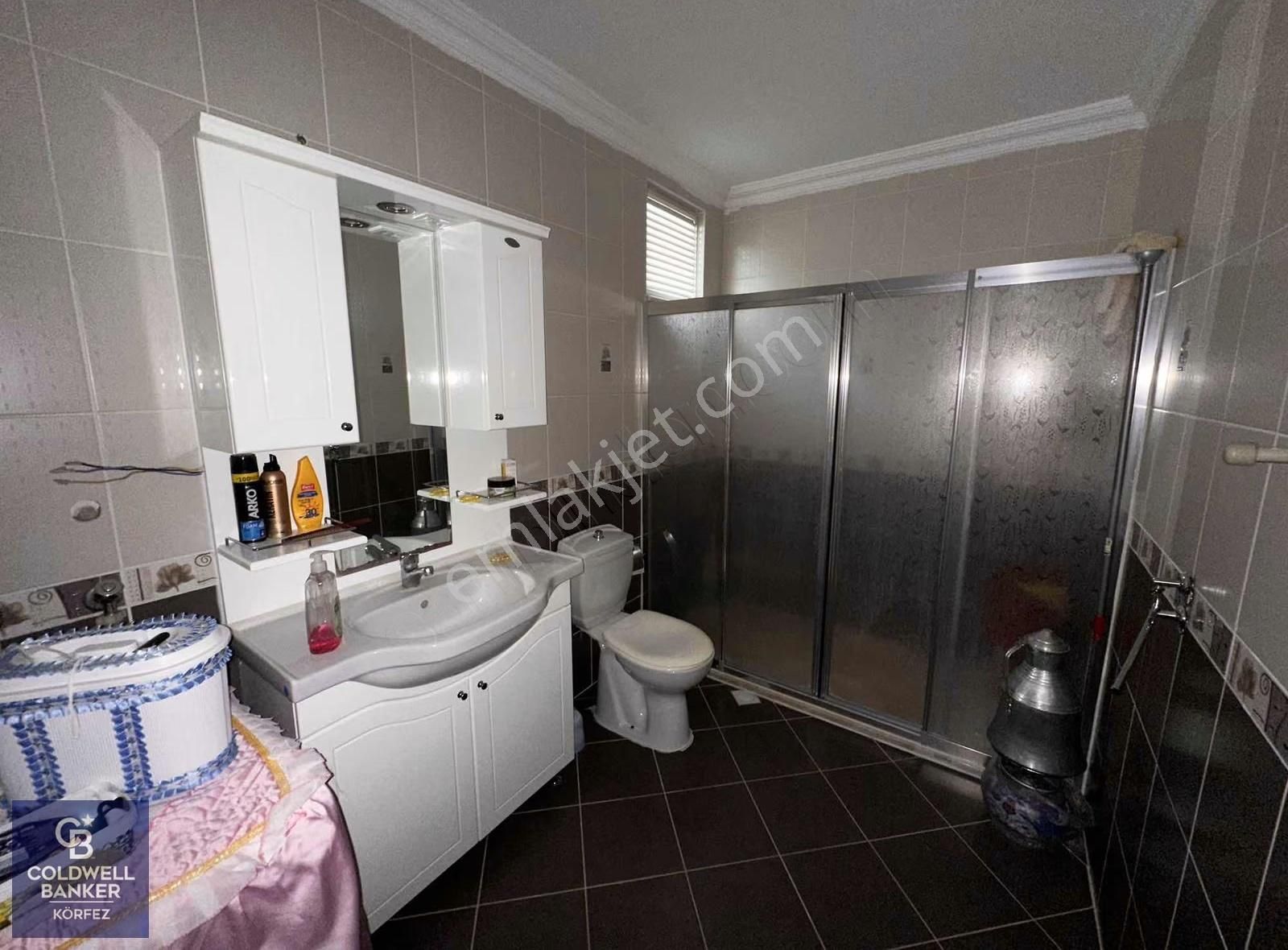 Denize 300 Metre Mesafe De Site İçerisinde Satılık Villa - Görsel 14