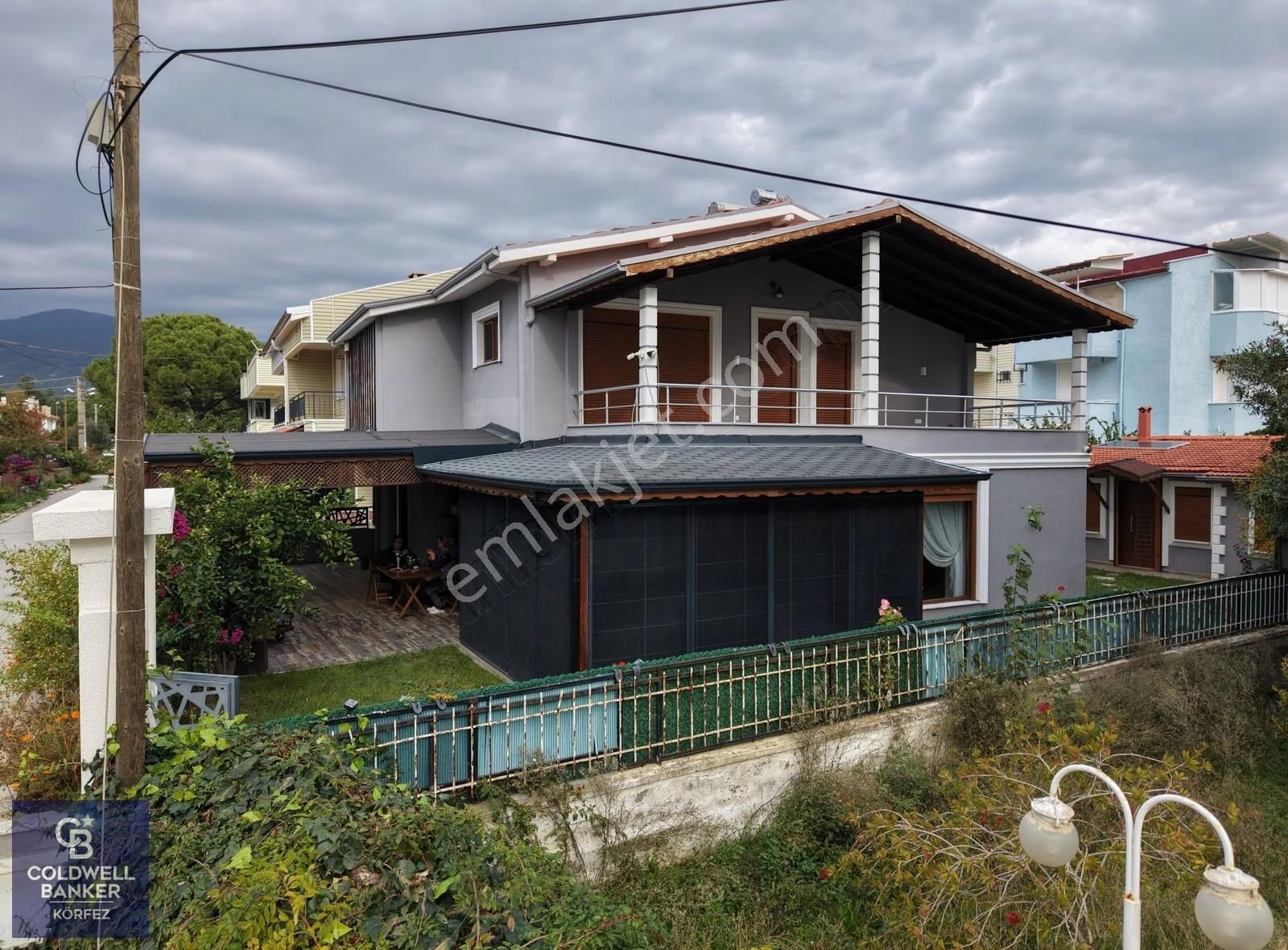 Denize Bir Parsel Tam Müstakil Ultra Lüx Villa