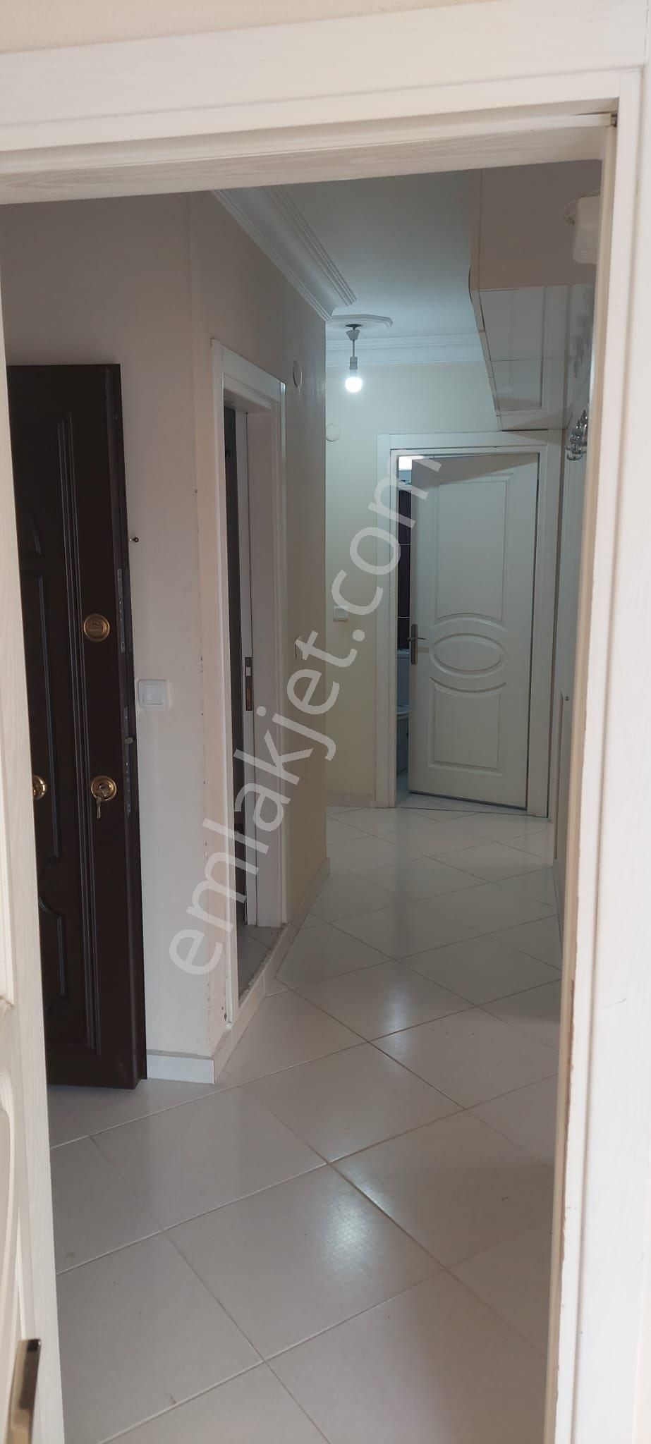Aile Apartmanında Kiralık Daire - Görsel 8