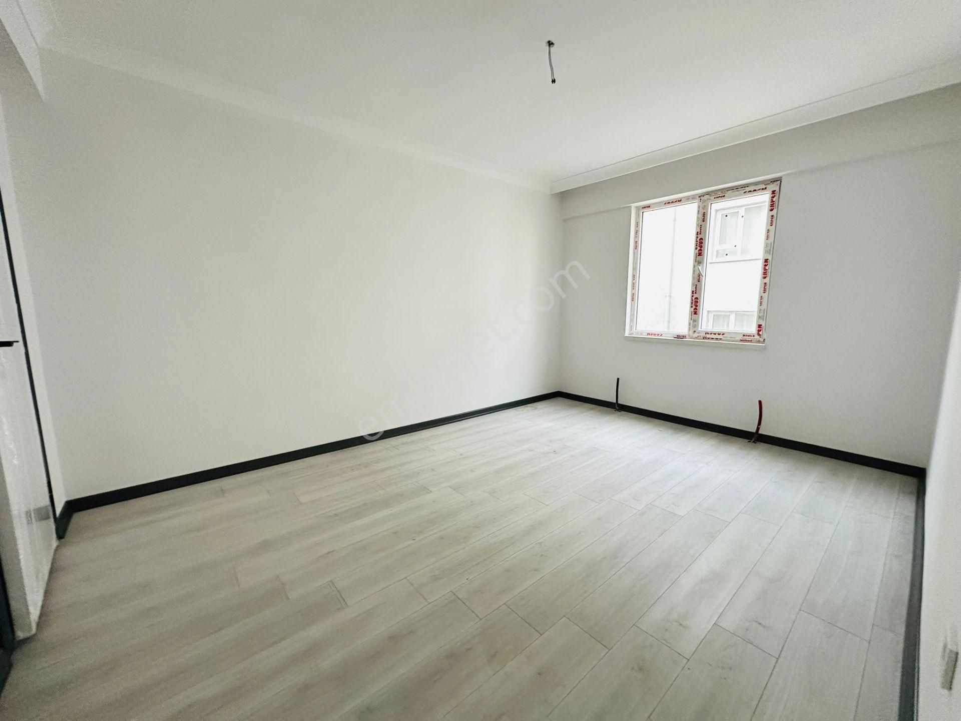 Karapürçek'te Asansörlü 3+1 2.katta Satılık Sıfır Daire !! - Görsel 14